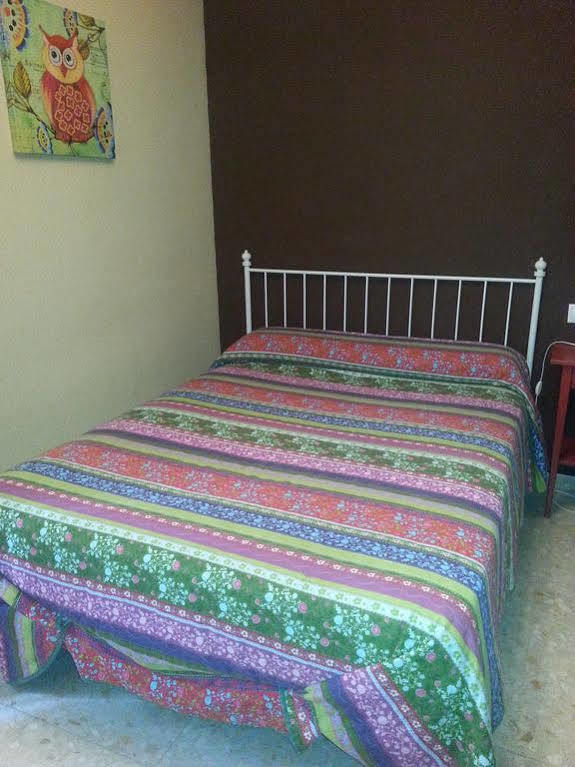 Hostal Tilos Málaga Eksteriør bilde