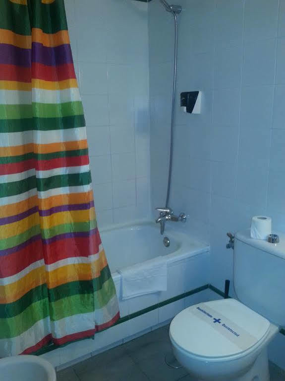 Hostal Tilos Málaga Eksteriør bilde