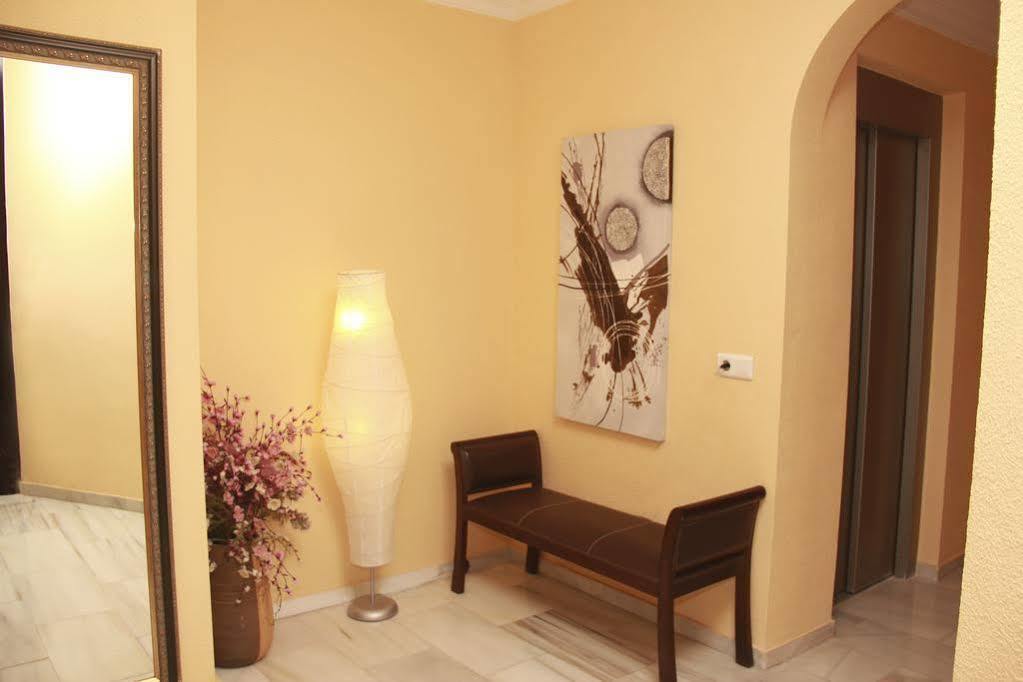 Hostal Tilos Málaga Eksteriør bilde