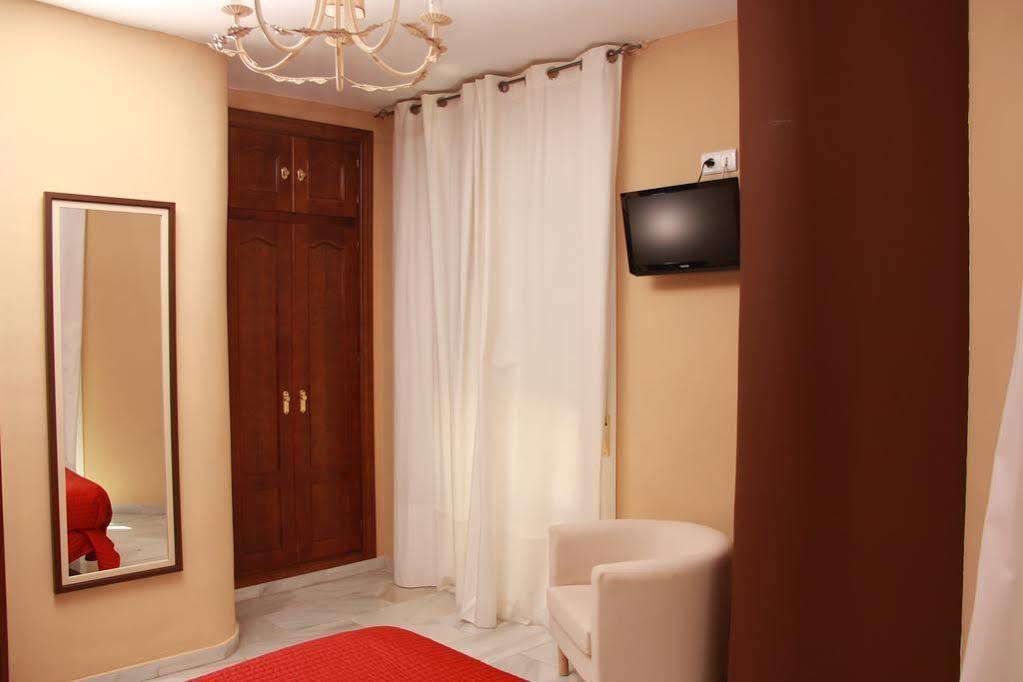 Hostal Tilos Málaga Eksteriør bilde